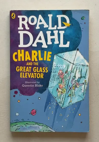Ảnh thật cuốn CHARLIE AND THE GREAT GLASS ELEVATOR (PAPERBACK) từ người bán